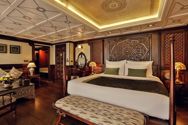 Anawrahta Cruise Junior Suite