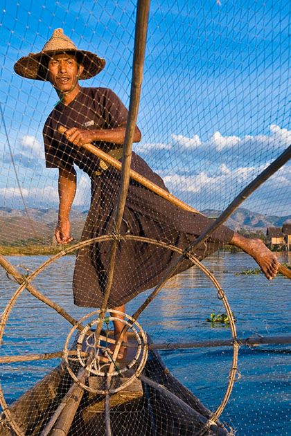 Myanmar cruise - Discover distinctive culture and traditions