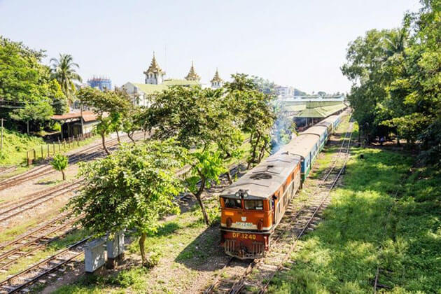 Yangon – Dala Circular Train - authentic experience for Myanmar river cruise